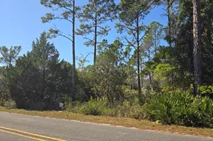 1845 Beacon St, Carrabelle, FL 32322 - Photo 1