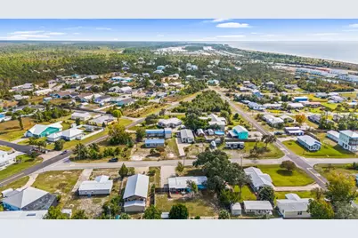 317 Canal St, Port Saint Joe, FL 32456 - Photo 41