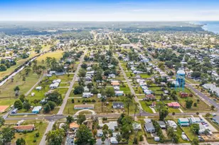 605 10th St, Port Saint Joe, FL 32456 - Photo 5