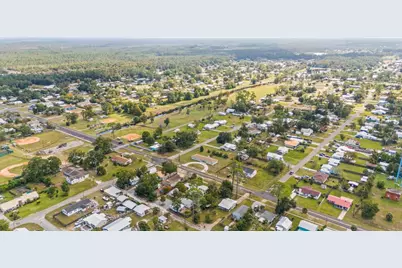 605 10th St, Port Saint Joe, FL 32456 - Photo 85