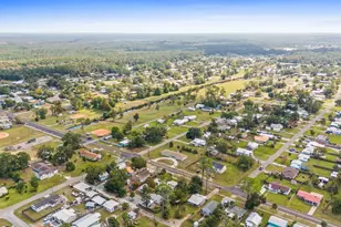 605 10th St, Port Saint Joe, FL 32456 - Photo 85