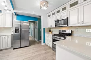 605 10th St, Port Saint Joe, FL 32456 - Photo 21