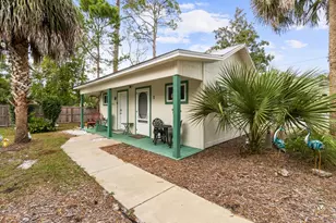 605 10th St, Port Saint Joe, FL 32456 - Photo 61