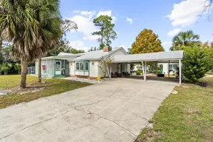 605 10th St, Port Saint Joe, FL 32456 - Photo 3