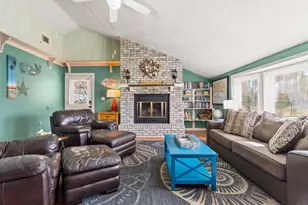 605 10th St, Port Saint Joe, FL 32456 - Photo 13