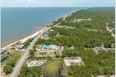 2077 Hwy 98 W, Carrabelle, FL 32322 - Photo 3