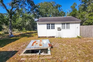 150 Miller St, Lanark Village, FL 32323 - Photo 31