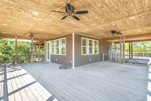 601 W Pine Ave, Saint George Island, FL 32328 - Photo 25