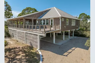 601 W Pine Ave, Saint George Island, FL 32328 - Photo 23