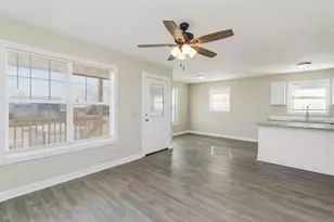 249 Lucia Ave, Port Saint Joe, FL 32456 - Photo 5