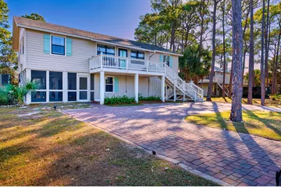 924 E Pine Ave, Saint George Island, FL 32328 - Photo 37