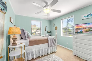 924 E Pine Ave, Saint George Island, FL 32328 - Photo 11