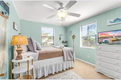 924 E Pine Ave, Saint George Island, FL 32328 - Photo 13