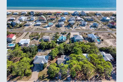 924 E Pine Ave, Saint George Island, FL 32328 - Photo 53