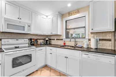 924 E Pine Ave, Saint George Island, FL 32328 - Photo 7