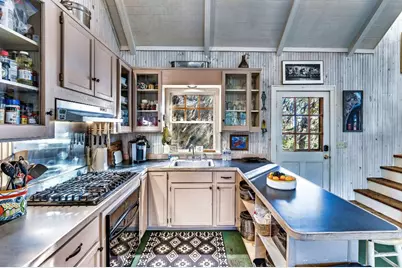 223 N Bay Shore Dr, Eastpoint, FL 32328 - Photo 17