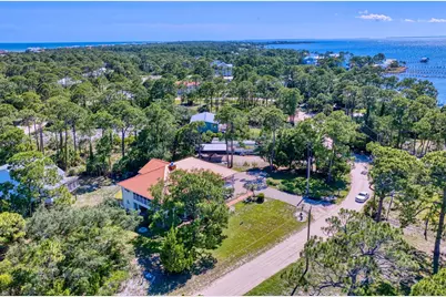 332 Cook St, Saint George Island, FL 32328 - Photo 5