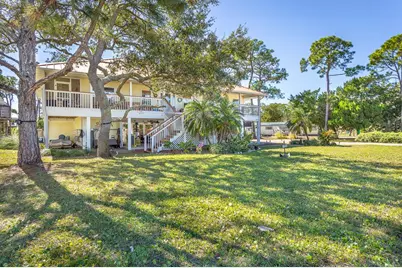332 Cook St, Saint George Island, FL 32328 - Photo 5