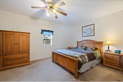 1821 34th Ave N, Saint Petersburg, FL 33713 - Photo 21