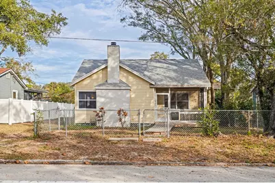 1821 34th Ave N, Saint Petersburg, FL 33713 - Photo 1