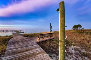 1629 Wayfarers Ct, Saint George Island, FL 32328 - Photo 15