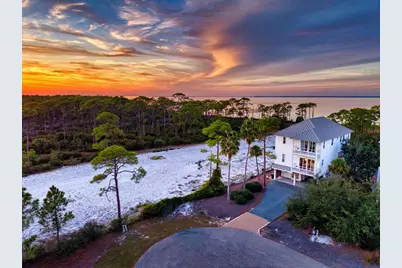 1629 Wayfarers Ct, Saint George Island, FL 32328 - Photo 9