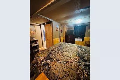 1209 NW 2nd St, Carrabelle, FL 32322 - Photo 5