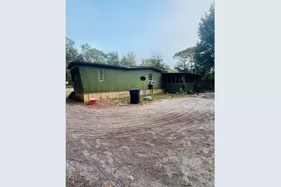 1209 NW 2nd St, Carrabelle, FL 32322 - Photo 11