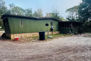 1209 NW 2nd St, Carrabelle, FL 32322 - Photo 11