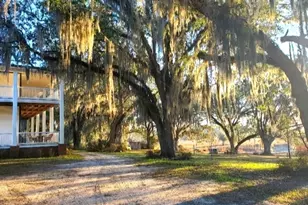 4686 Dunaway Rd, Bascom, FL 32423 - Photo 7