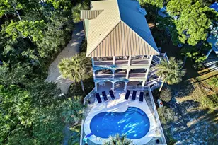 1824 Denise Ct E, Saint George Island, FL 32328 - Photo 1