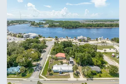 501 Ave B, Carrabelle, FL 32322 - Photo 27