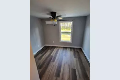 276 Twin Lakes Rd, Eastpoint, FL 32328 - Photo 9