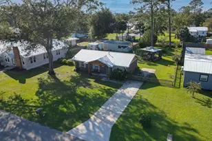 520 Seventh St, Port Saint Joe, FL 32456 - Photo 1