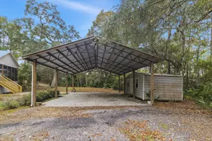 100 Melanie Ln, Apalachicola, FL 32320 - Photo 13