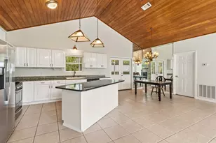 100 Melanie Ln, Apalachicola, FL 32320 - Photo 29