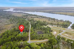 100 Melanie Ln, Apalachicola, FL 32320 - Photo 57