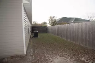 108 Abby Dr, Wewahitchka, FL 32465 - Photo 11