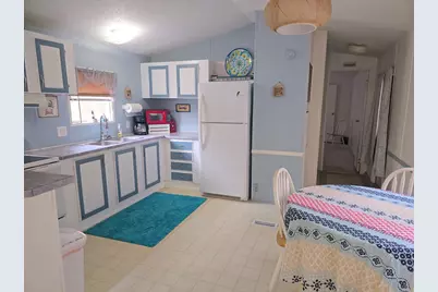 2151 Massachusetts Ave, Lanark Village, FL 32323 - Photo 9