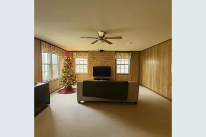 221 Annie Ave, Wewahitchka, FL 32465 - Photo 11