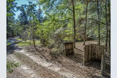 1407 Shady Rest Rd, Havana, FL 32333 - Photo 7