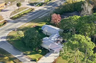 290 Hwy 98 E, Eastpoint, FL 32328 - Photo 35