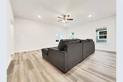 512 Vermilion Cir, Port Saint Joe, FL 32456 - Photo 11