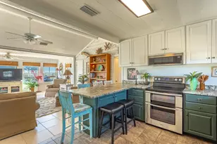 700 E Gulf Beach Dr, Saint George Island, FL 32328 - Photo 9