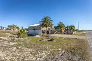 700 E Gulf Beach Dr, Saint George Island, FL 32328 - Photo 37
