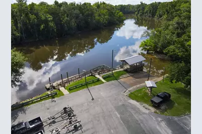 279 Seven Springs Dr, Wewahitchka, FL 32465 - Photo 3