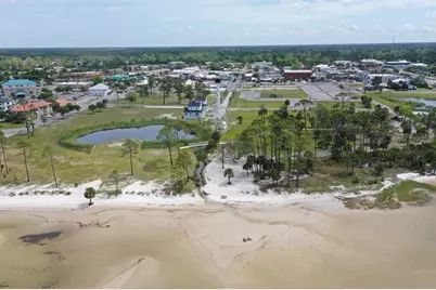 130 Village Dr, Port Saint Joe, FL 32456 - Photo 3