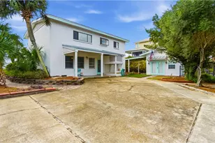 801 W Gorrie Dr, Saint George Island, FL 32328 - Photo 9