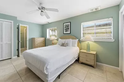 801 W Gorrie Dr, Saint George Island, FL 32328 - Photo 7