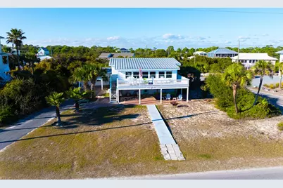 801 W Gorrie Dr, Saint George Island, FL 32328 - Photo 3